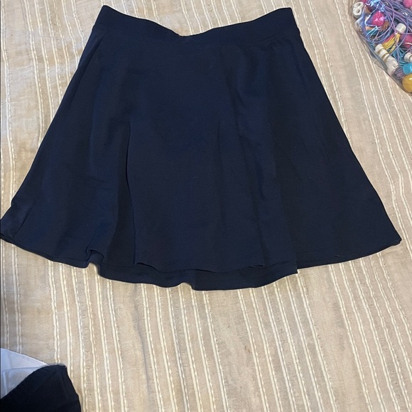 10/12 school uniform bundle. 5 items for $10 - Picture 8 of 9